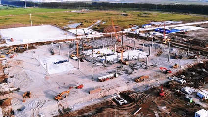 特斯拉上海工廠加速建設，二期工程全面啟動