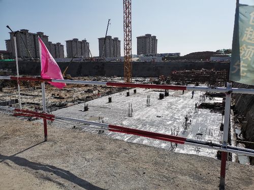 青島今年新建改擴(kuò)建80所中小學(xué)幼兒園，建設(shè)工程進(jìn)展順利