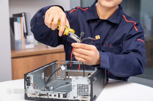 電腦機箱維護與常見故障修理指南